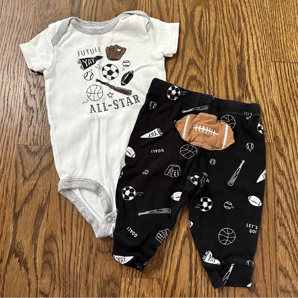 Carter's Other - Carter’s Future All Star sports outfit, size 6 months (2 pieces)